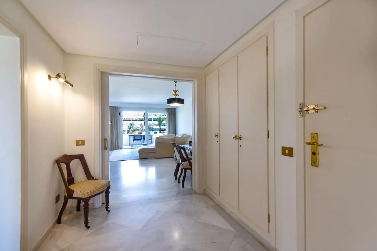 Los Granados Puerto Banus Marbella Apartment